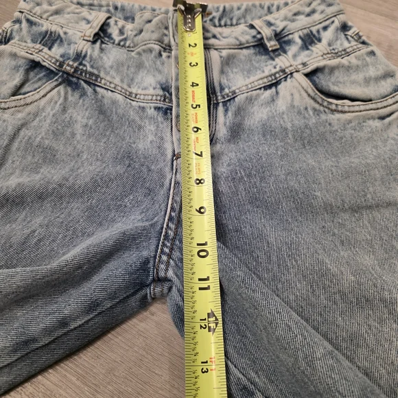 Studio F Chic Denim Wide-Leg Jeans - Picture 4 of 10